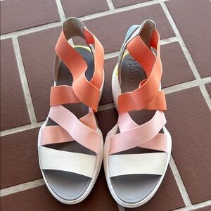 Sorel Women's Explorer Blitz Multistrap Sandals, size 8